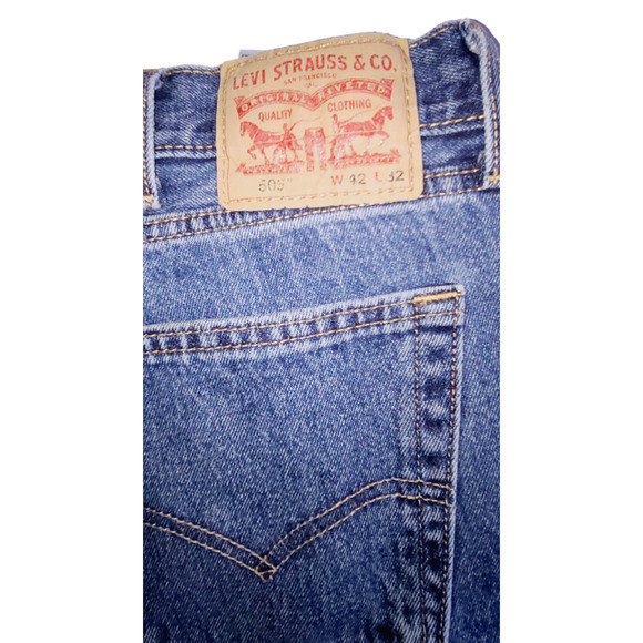 Levi Strauss & Co 505 Blue Jeans 42x32 - Picture 2 of 5